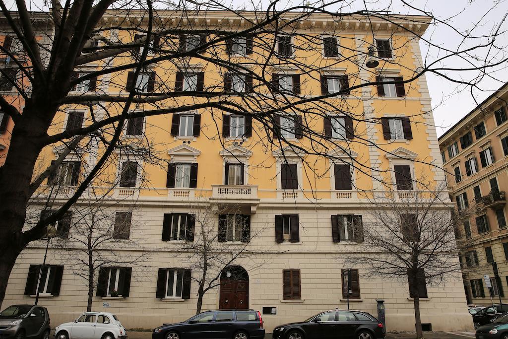 Hotel 74 Crescenzio House à Rome Extérieur photo