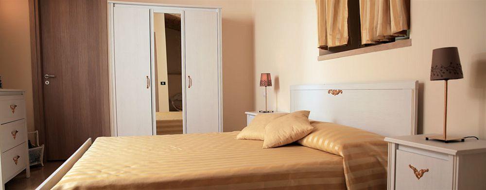 Hotel 74 Crescenzio House à Rome Extérieur photo