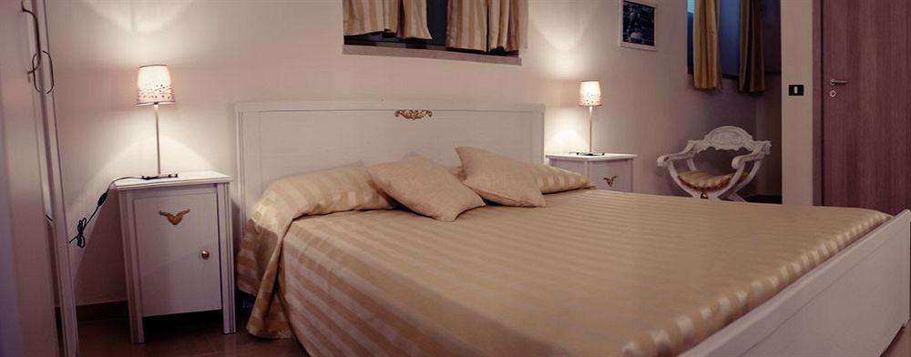 Hotel 74 Crescenzio House à Rome Extérieur photo